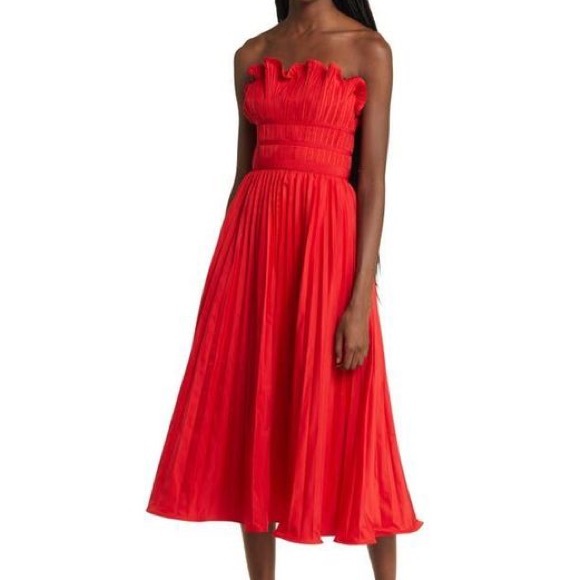 Moon River Strapless Pleated Midi Dress - Picture 4 of 6
